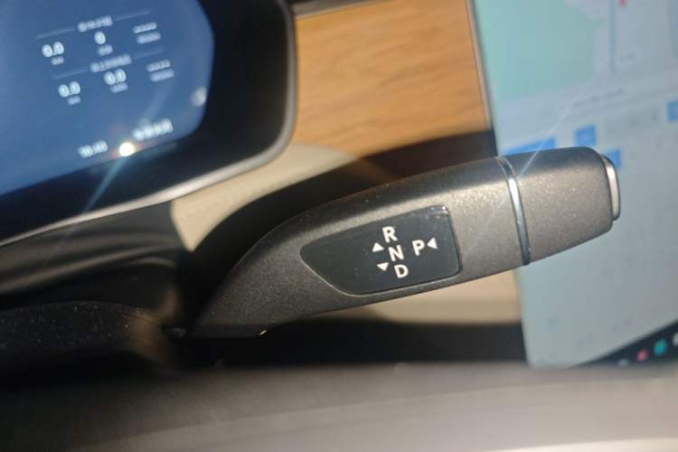 Used Tesla Model X 2017 X 100D Long Range Edition Gear Lever