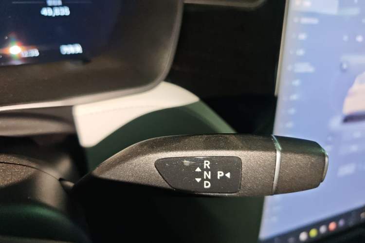 Used Tesla Model X 2017 X 100D Long Range Edition Gear Lever