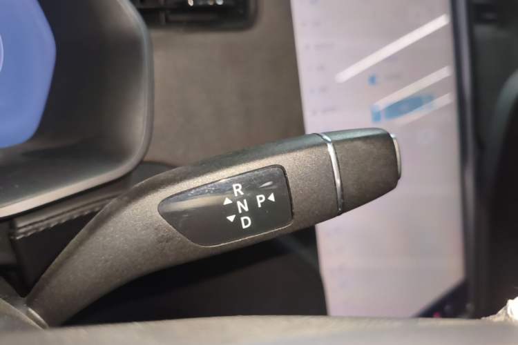 Used Tesla Model X 2017 X 100D Long Range Edition Gear Lever