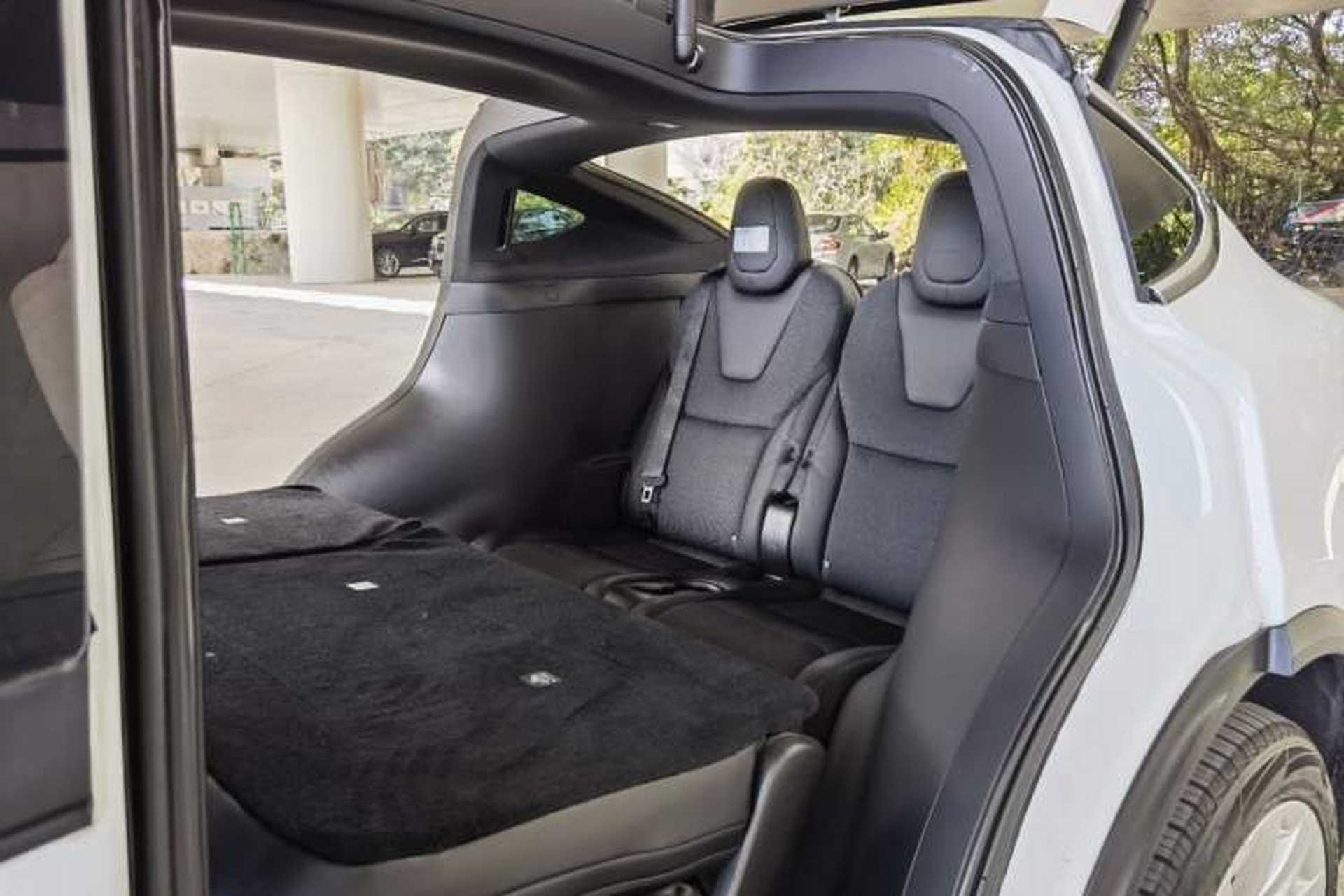 Used Tesla Model X 2017 X 100D Long Range Edition Interior 5