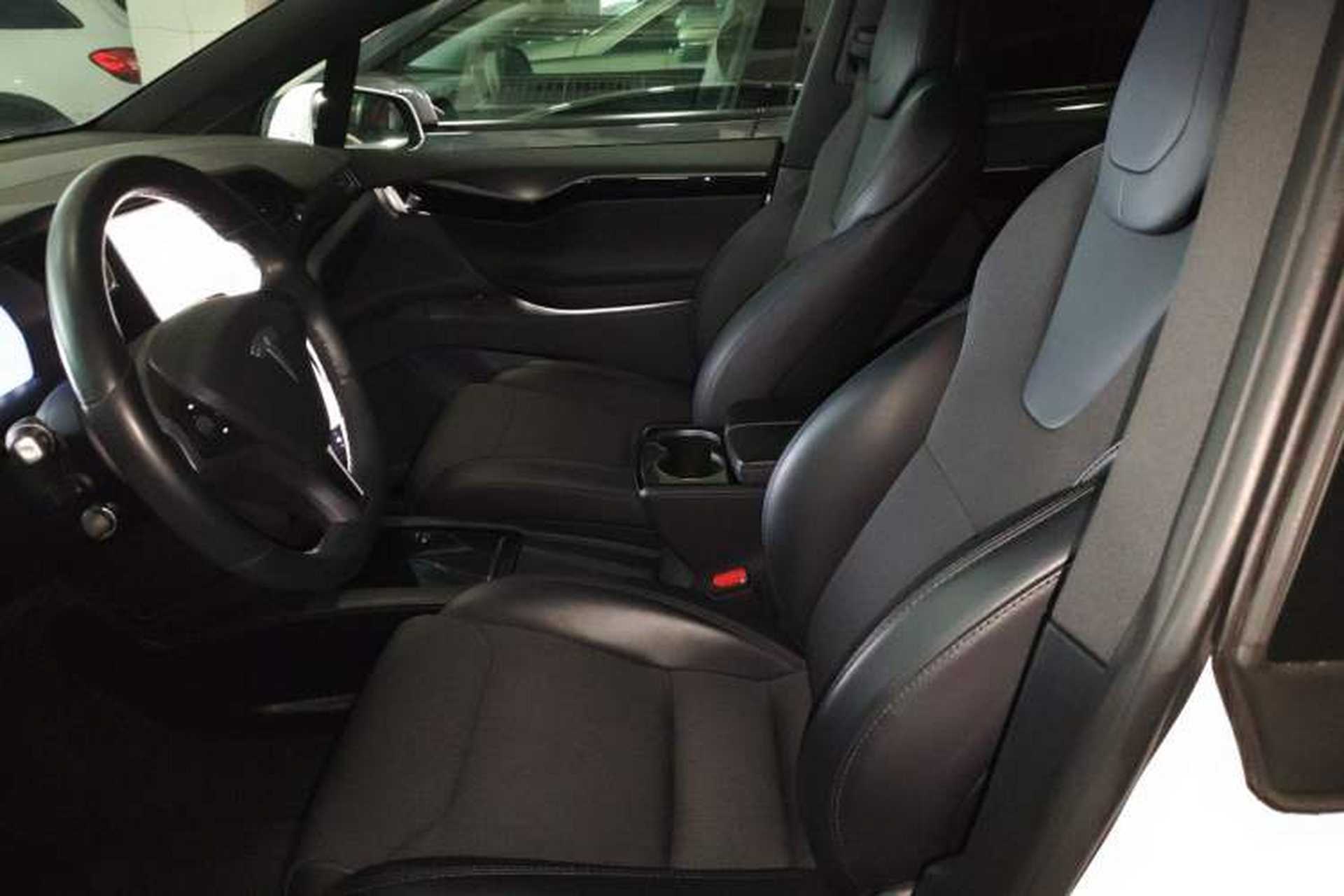 Used Tesla Model X 2017 X 100D Long Range Edition Left Front Seat