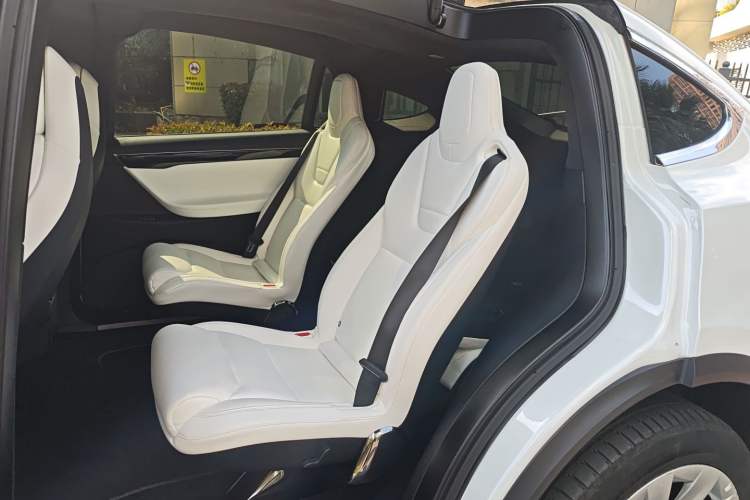 Used Tesla Model X 2017 X 100D Long Range Edition Left Rear Seat