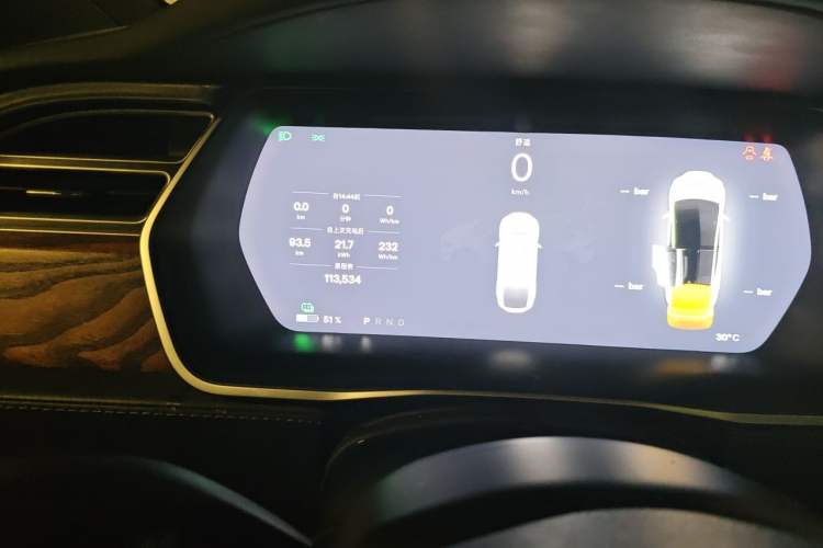 Used Tesla Model X 2017 X 100D Long Range Edition Odometer Close Up