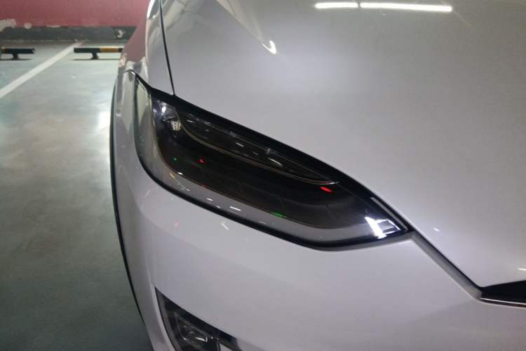 Used Tesla Model X 2017 X 100D Long Range Edition Right Front Headlight