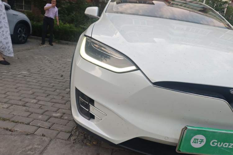 Used Tesla Model X 2017 X 100D Long Range Edition Right Front Headlight