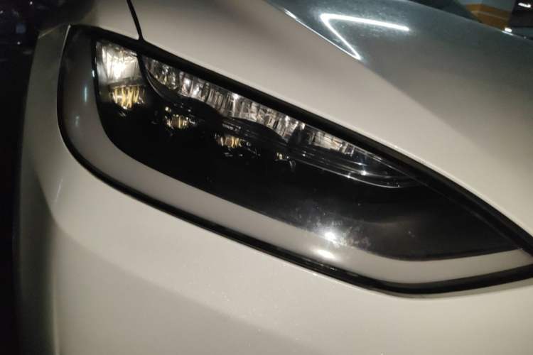 Used Tesla Model X 2017 X 100D Long Range Edition Right Front Headlight
