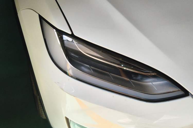Used Tesla Model X 2017 X 100D Long Range Edition Right Front Headlight