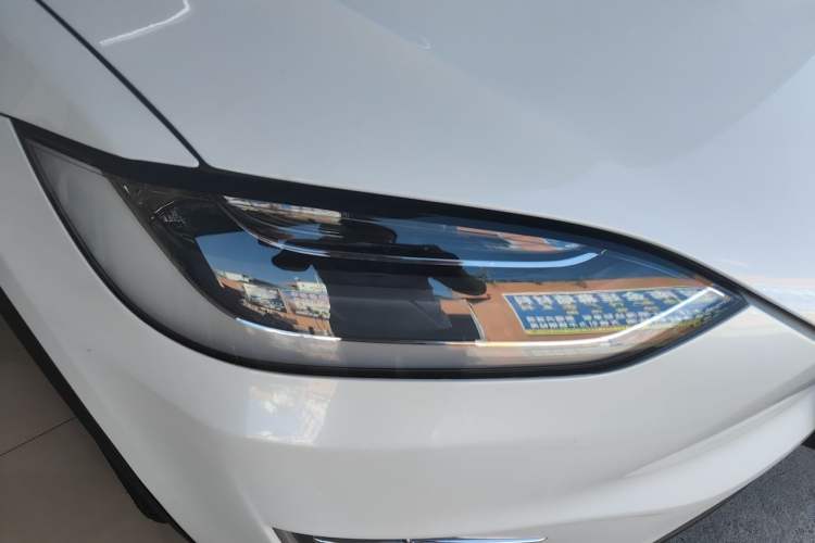 Used Tesla Model X 2017 X 100D Long Range Edition Right Front Headlight