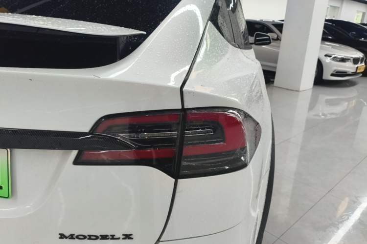 Used Tesla Model X 2017 X 100D Long Range Edition Right Rear Taillight