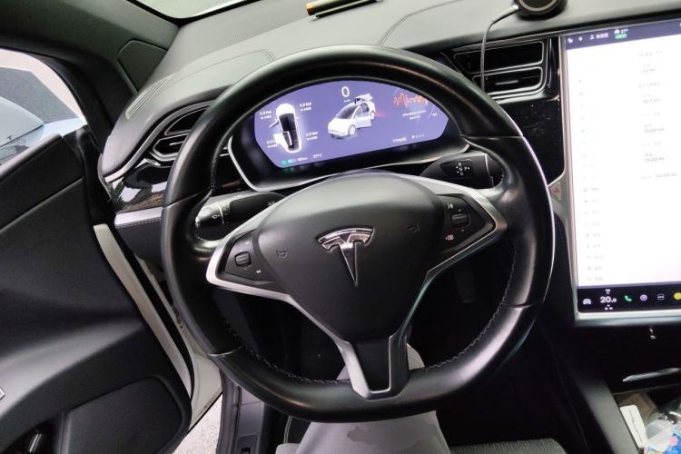 Used Tesla Model X 2017 X 100D Long Range Edition Steering Wheel