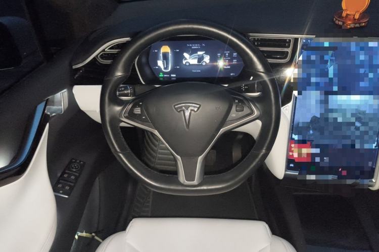 Used Tesla Model X 2017 X 100D Long Range Edition Steering Wheel