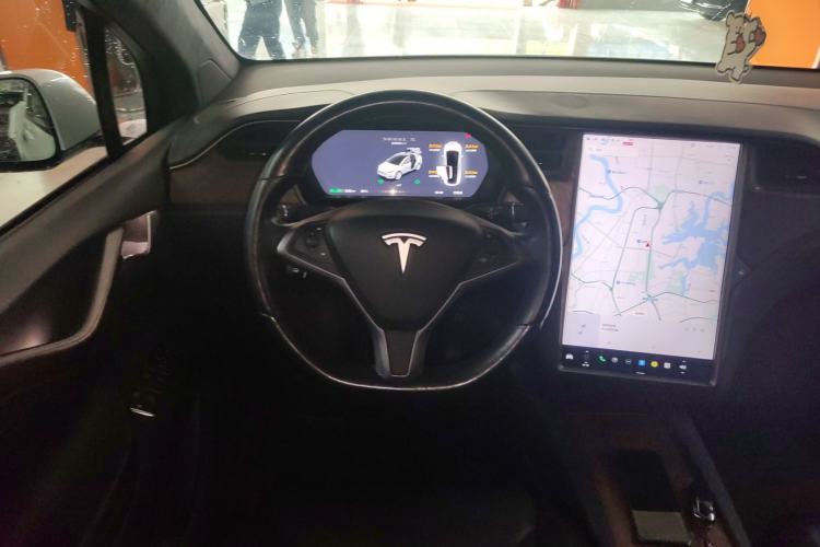 Used Tesla Model X 2017 X 100D Long Range Edition Steering Wheel
