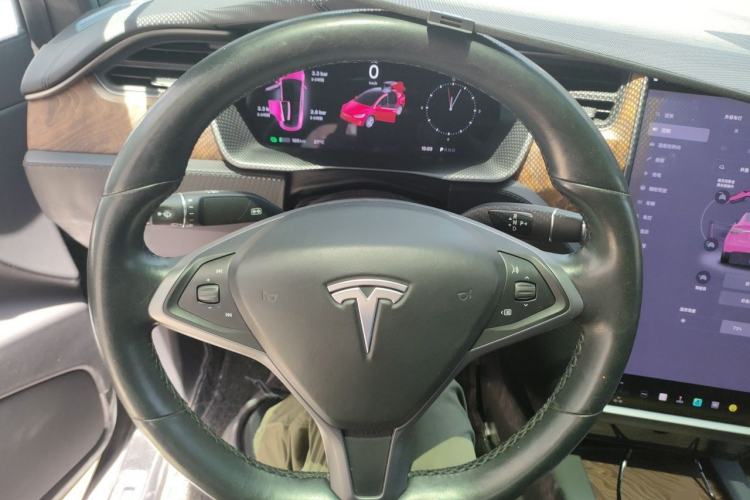 Used Tesla Model X 2017 X 100D Long Range Edition Steering Wheel