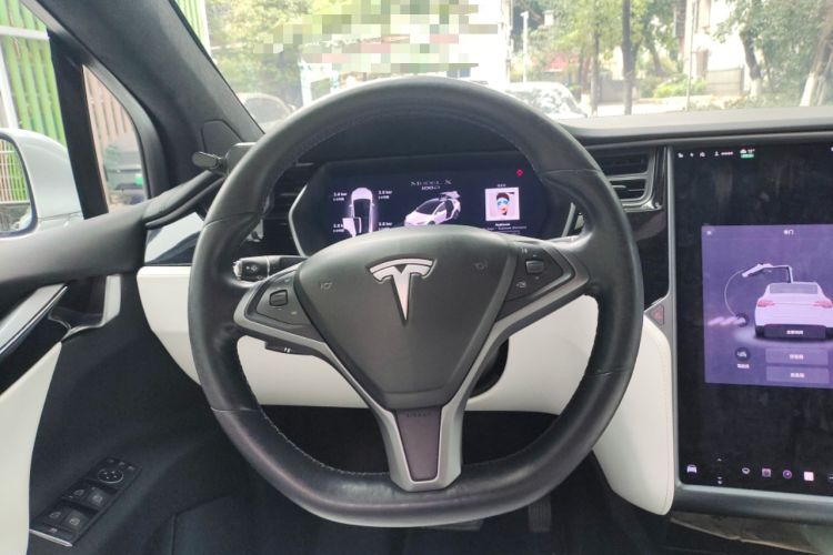 Used Tesla Model X 2017 X 100D Long Range Edition Steering Wheel
