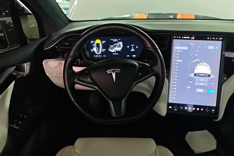Used Tesla Model X 2017 X 100D Long Range Edition Steering Wheel