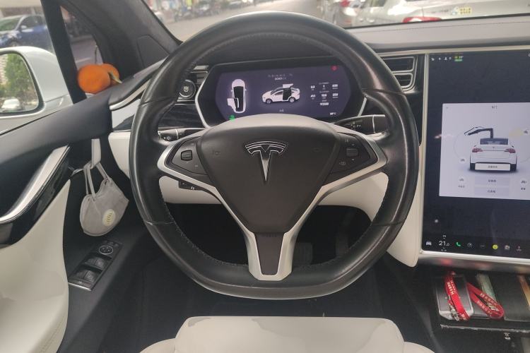 Used Tesla Model X 2017 X 100D Long Range Edition Steering Wheel