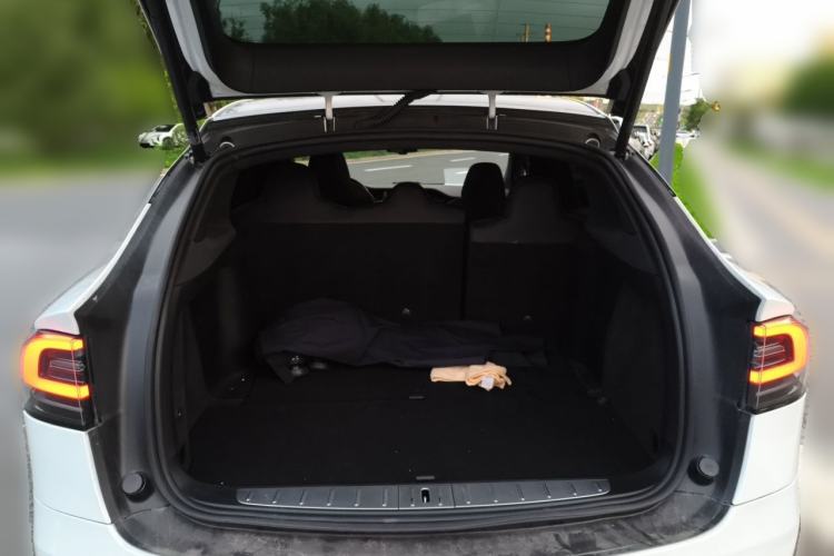 Used Tesla Model X 2017 X 100D Long Range Edition Trunk