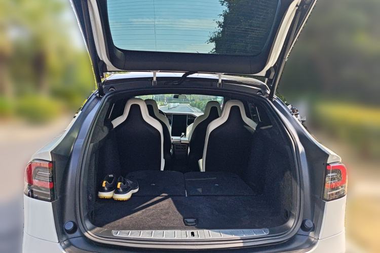 Used Tesla Model X 2017 X 100D Long Range Edition Trunk