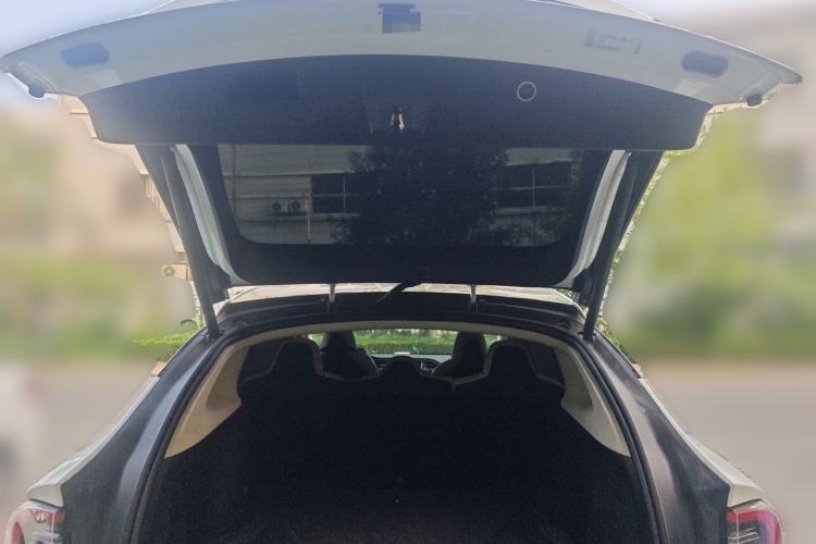 Used Tesla Model X 2017 X 100D Long Range Edition Trunk