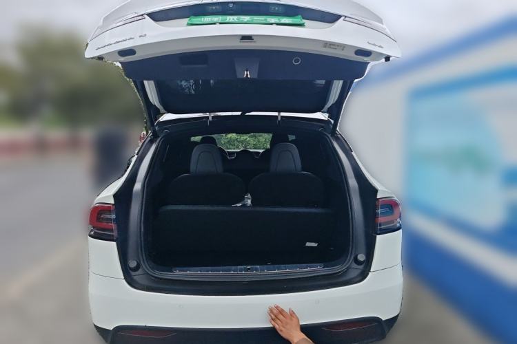 Used Tesla Model X  Trunk