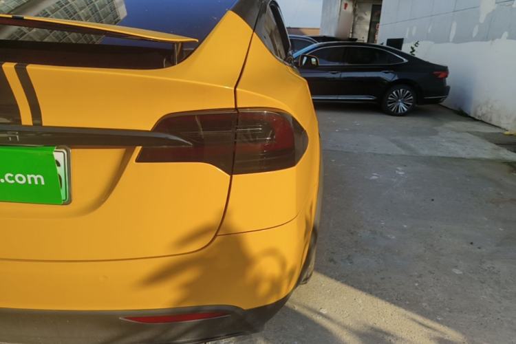 Used Tesla Model X 2017 X 100D Long Range Edition Right Rear Taillight