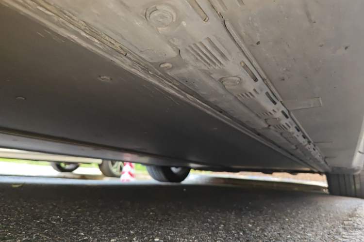 Used Tesla Model X 2019 Long-Range Version Chassis Front Left