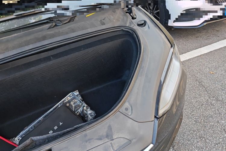 Used Tesla Model X 2019 Long-Range Version Engine Bay Left