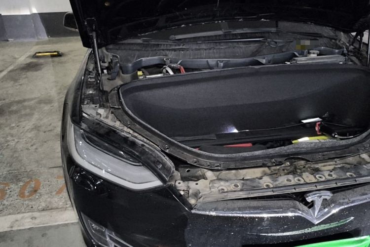 Used Tesla Model X 2019 Long-Range Version Engine Bay Right