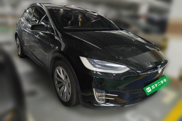 Used Tesla Model X 2019 Long-Range Version Front Right 45 Deg