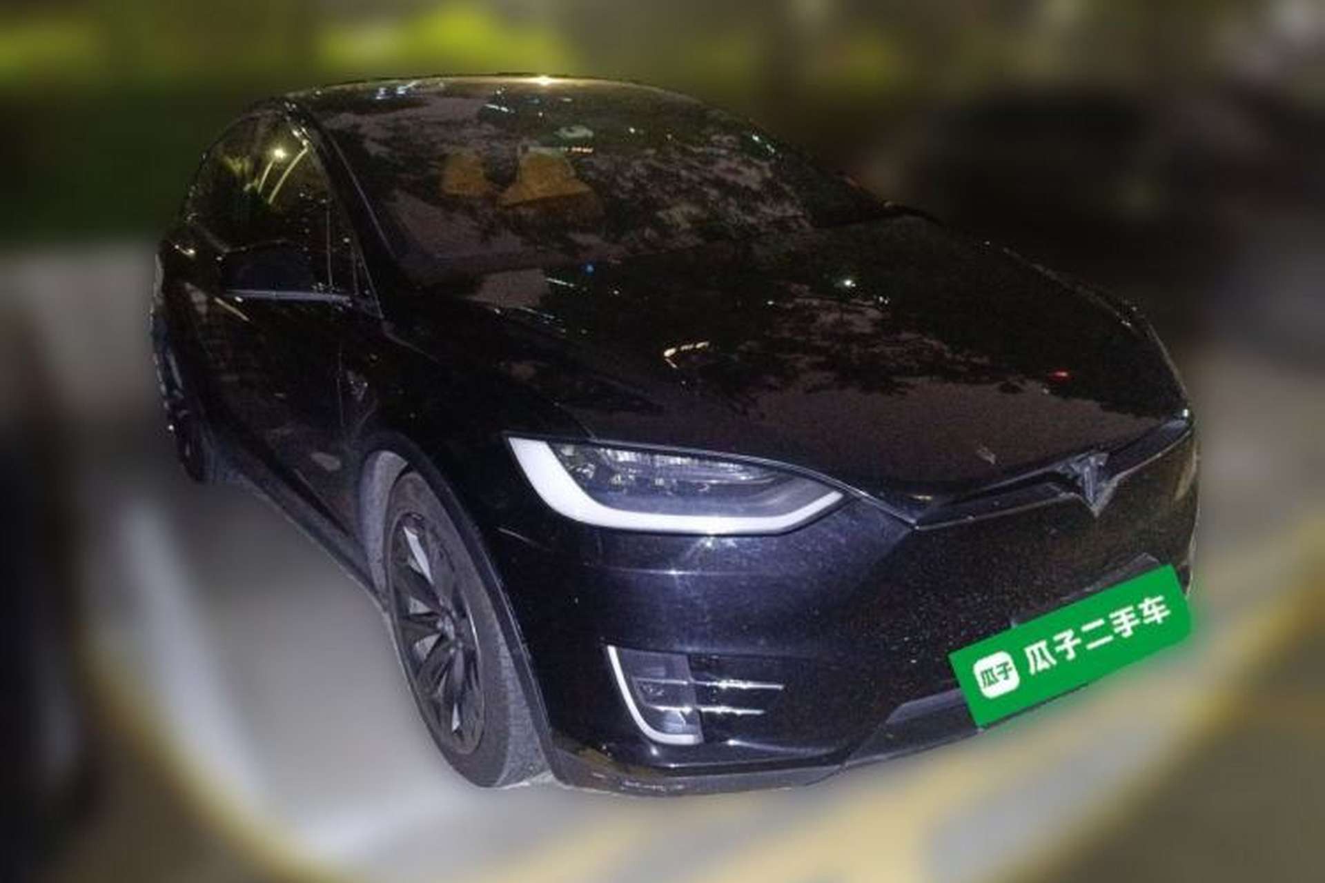 Used Tesla Model X 2019 Long-Range Version Front Right 45 Deg