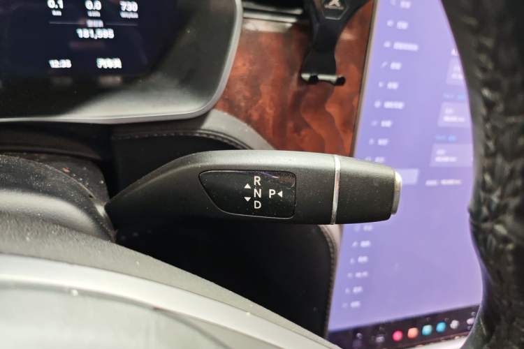 Used Tesla Model X 2019 Standard Range Version Gear Lever