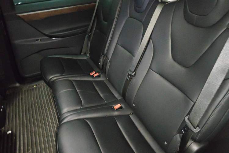 Used Tesla Model X 2019 Long-Range Version Left Rear Seat