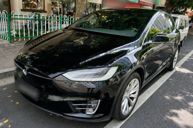 Ojetý Tesla Model X 2019 Long-Range Version