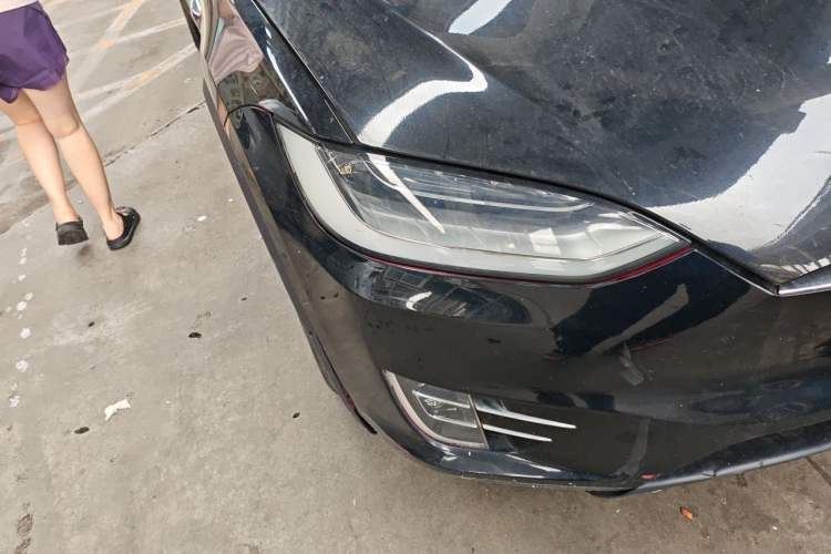 Used Tesla Model X 2019 Standard Range Version Right Front Headlight