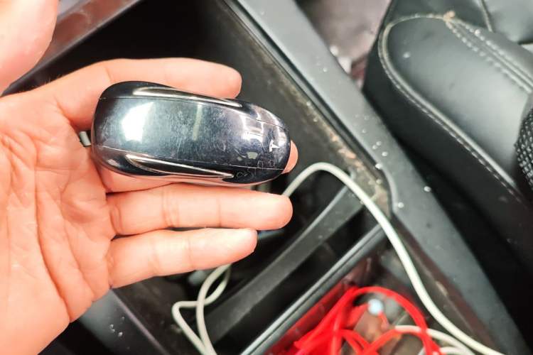Used Tesla Model X 2019 Standard Range Version Vehicle Key