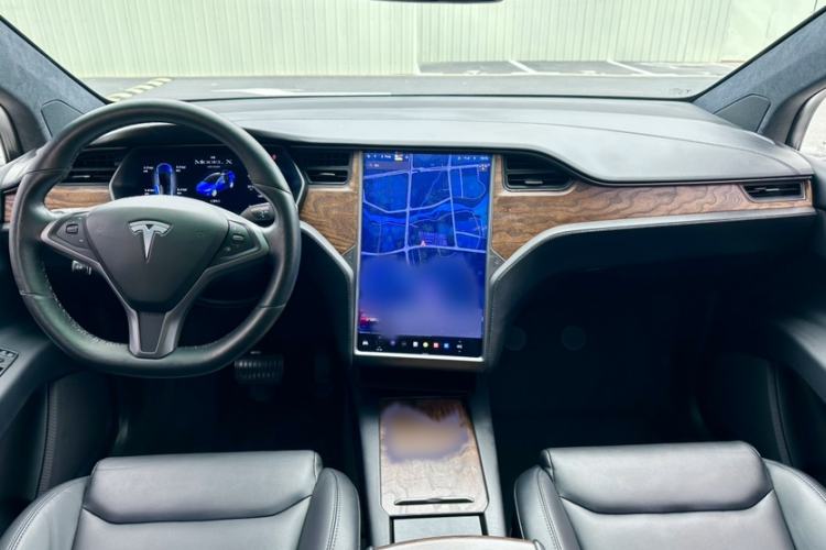 Used Tesla Model X 2019 Long-Range Version Audio And AC Panel