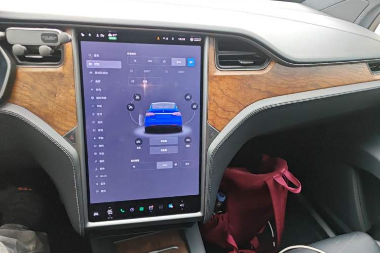 Used Tesla Model X 2019 Long-Range Version Audio And AC Panel