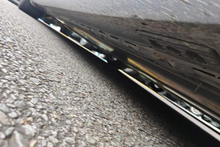 Used Tesla Model X 2019 Long-Range Version Chassis Front Right