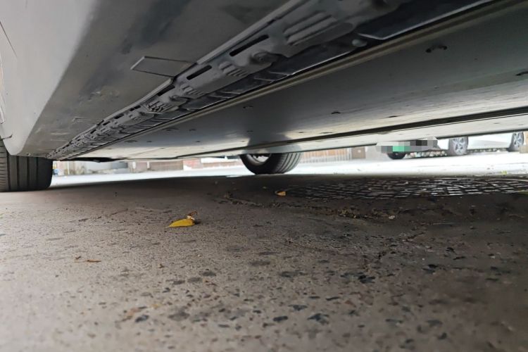 Used Tesla Model X 2019 Long-Range Version Chassis Rear Left