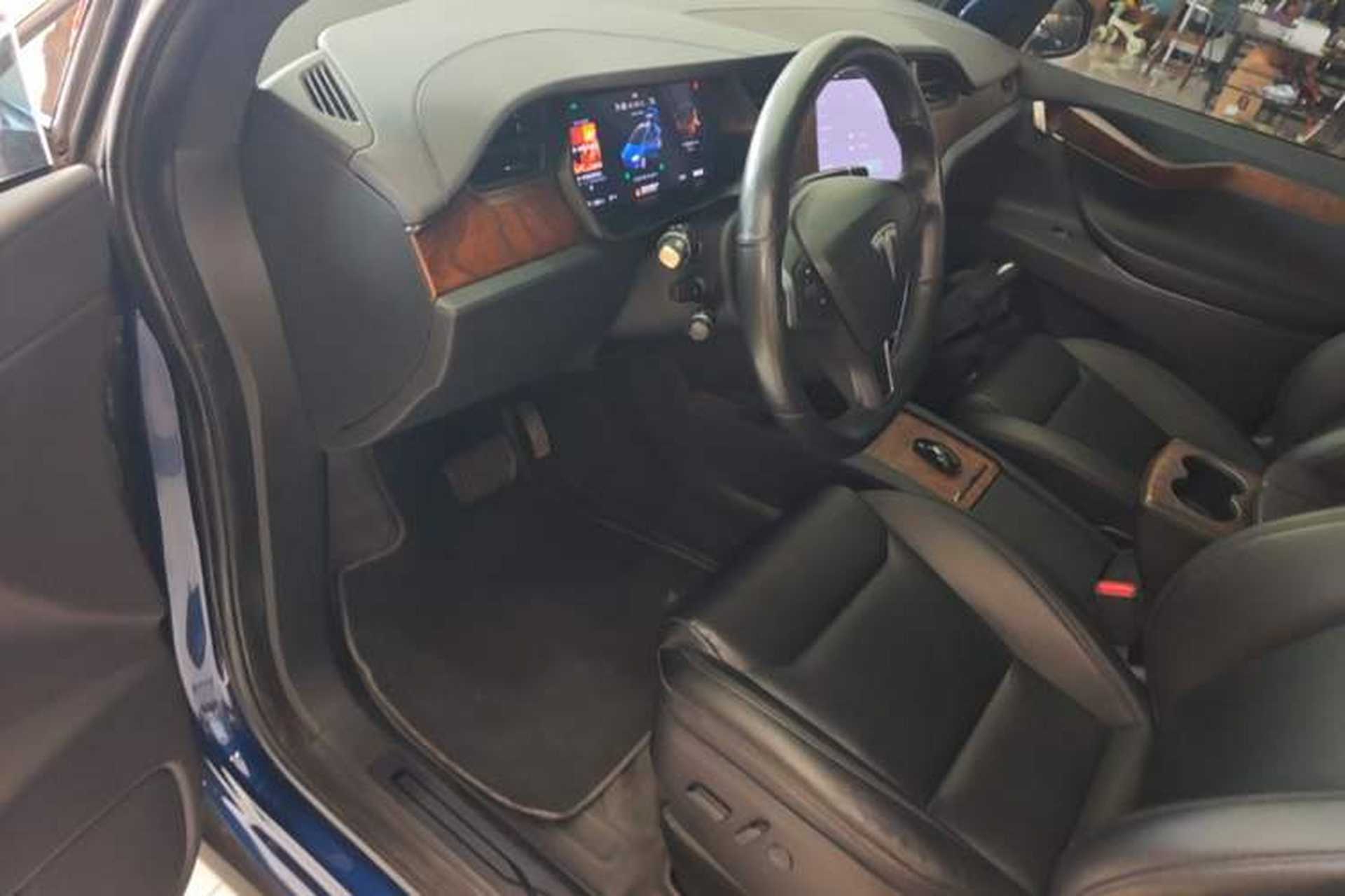 Used Tesla Model X 2019 Long-Range Version Driver Seat