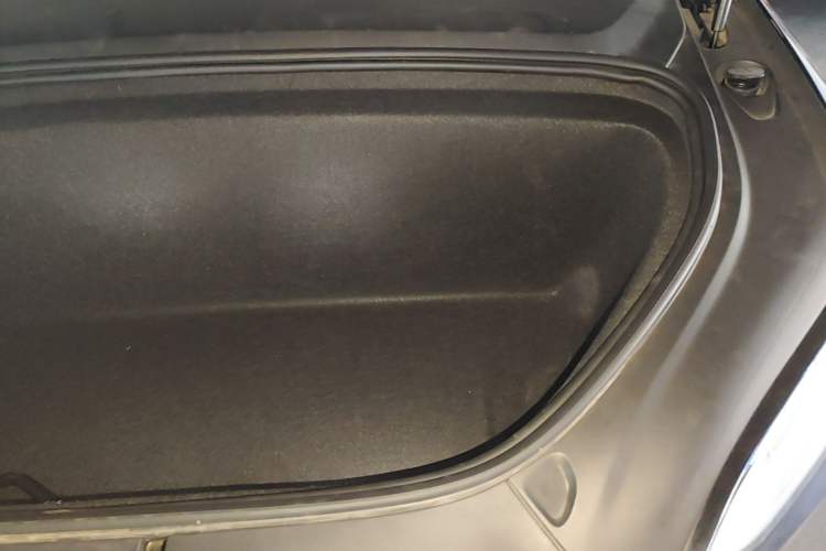 Used Tesla Model X 2019 Long-Range Version Engine Bay Left