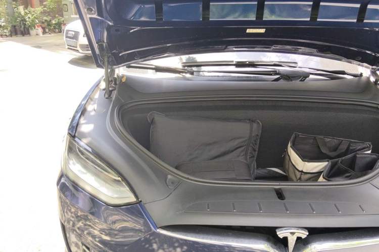 Used Tesla Model X 2019 Long-Range Version Engine Bay
