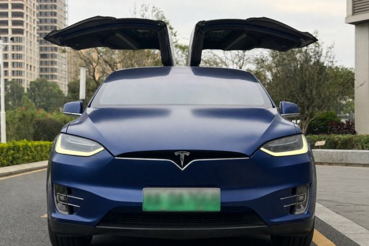 Used Tesla Model X 2019 Long-Range Version Exterior 3