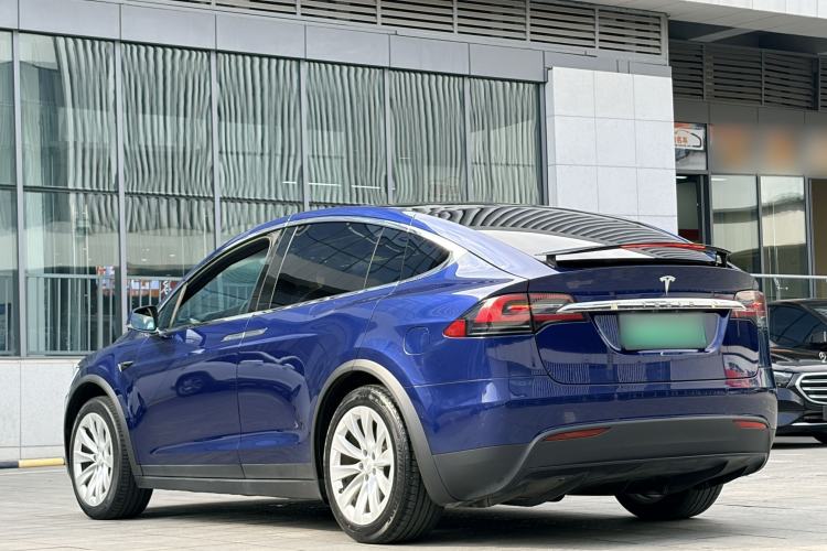 Used Tesla Model X 2019 Long-Range Version Exterior 4