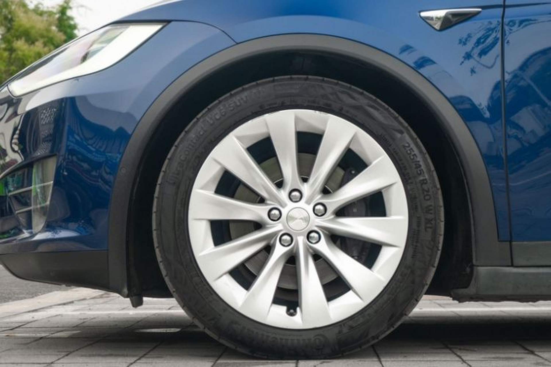 Used Tesla Model X 2019 Long-Range Version Exterior 8