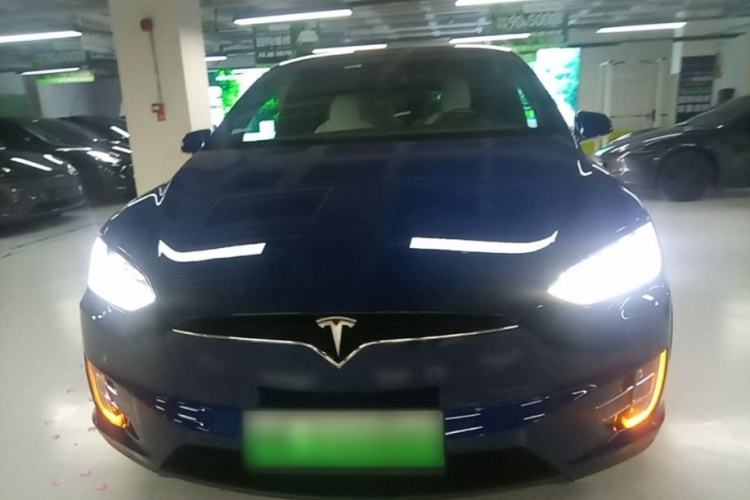 Used Tesla Model X 2019 Long-Range Version Front