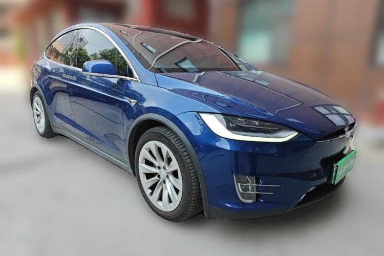 Used Tesla Model X 2019 Long-Range Version Front Right 45 Deg