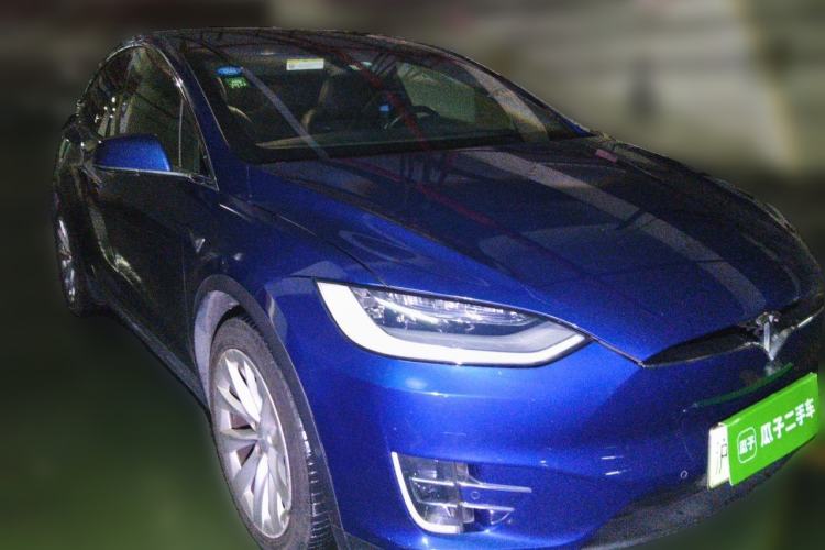 Used Tesla Model X 2019 Long-Range Version Front Right 45 Deg
