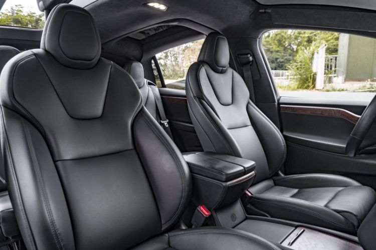 Used Tesla Model X 2019 Long-Range Version Interior 1
