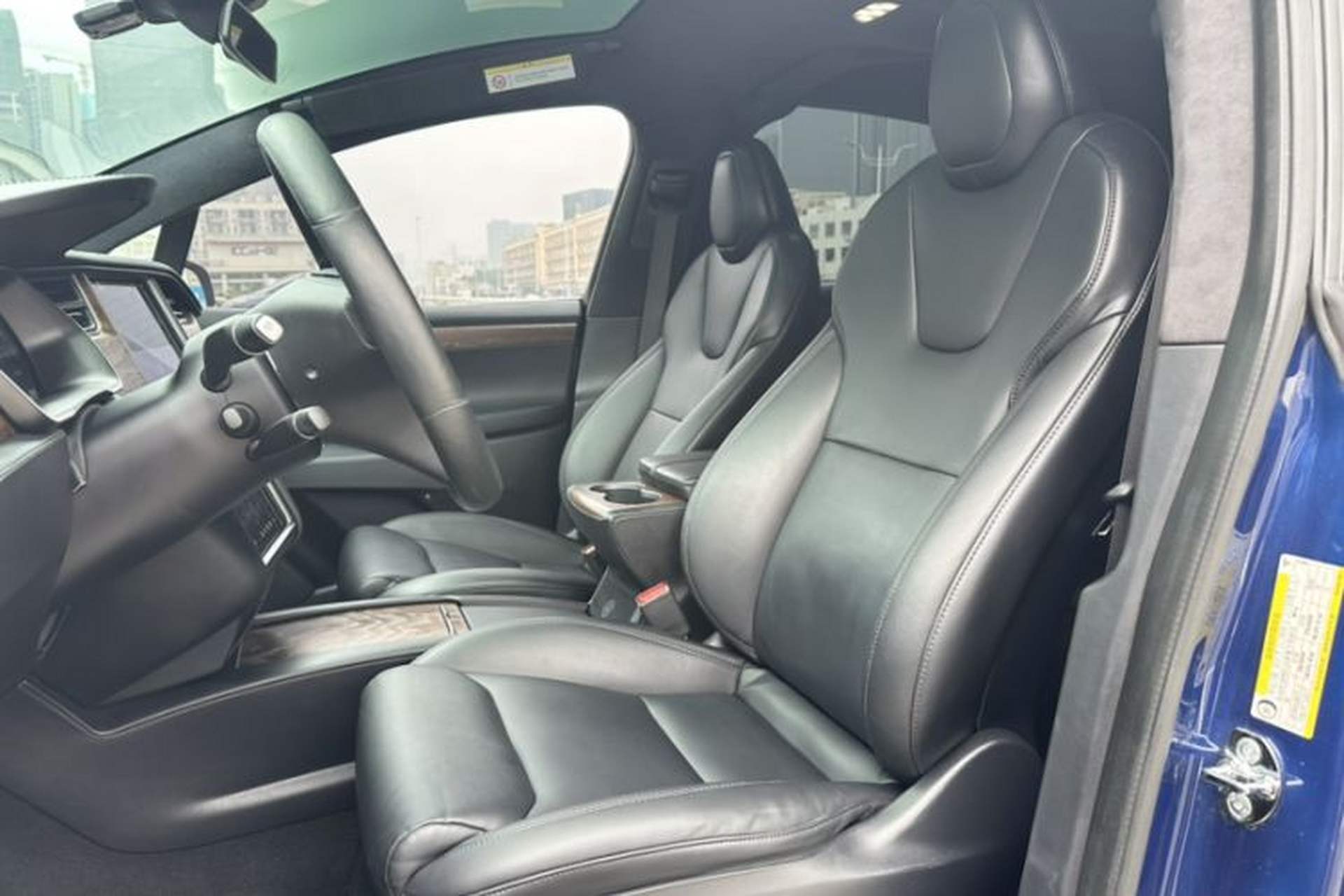 Used Tesla Model X 2019 Long-Range Version Interior 2